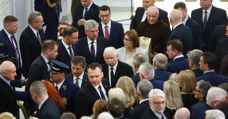 Łukasz Warzecha: Żyję, dzielę i rządzę. PiS czeka na wystąpienie Jarosława Kaczyńskiego