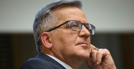 Komorowski "zbiera" konserwatystów. Na wykład Tuska nie przyszedł. "Obrażony na liderów PO"