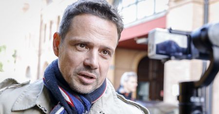 Trzaskowski przedstawia propozycje dla Wawra. "Likwidacja wszystkich kopciuchów"