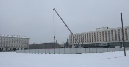 Trwają prace nad pomnikiem smoleńskim. Gronkiewicz-Waltz nie widzi tam miejsca na monument