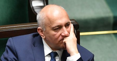 Brudziński broni działań policji. "Nie wiedzieli, że sprawa dotyczy aktywistki"