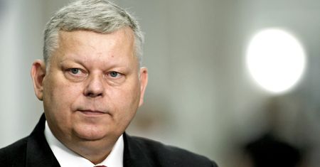 Poseł PiS zdradził, co zrobił z nagrodą od Szydło. Zaskoczenie