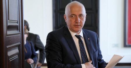Były szofer PiS dostał fuchę w resorcie Joachima Brudzińskiego