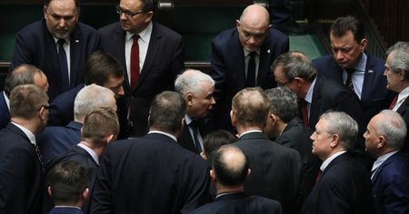KE znów przeciwko Polsce. Niemcy komentują