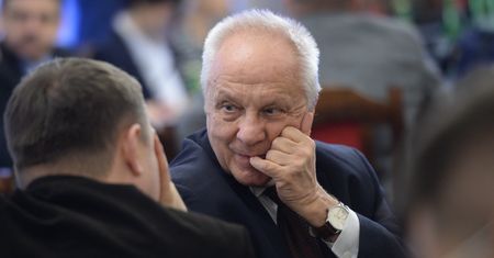 Stefan Niesiołowski przejdzie do klubu PSL? "Mamy 1 listopada, nie 1 kwietnia"