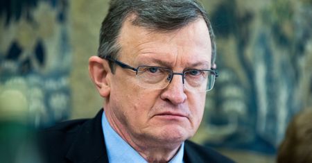 Tadeusz Cymański może mieć kłopoty. Do prokuratury wpłynęło zawiadomienie ws. klapsów