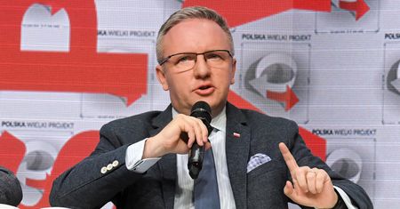 Szczerski wiceszefem NATO? "W zamian KE"