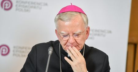 Kraków. Abp Marek Jędraszewski usunięty z miejskiej kapituły?