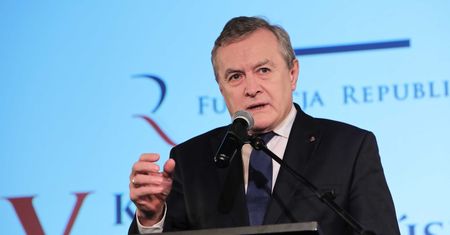 Piotr Gliński o zagrożeniach dla demokracji. "W Polsce celowo niszczy się racjonalną sferę publiczną"