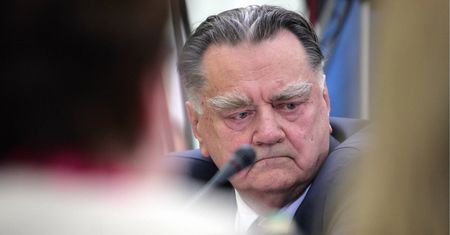 Jan Olszewski wstrząśnięty. Apel do Wałęsy, Tuska i Kaczyńskiego