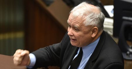 Coraz mniej wierzących w kolejne zwycięstwa PiS. Sondaż