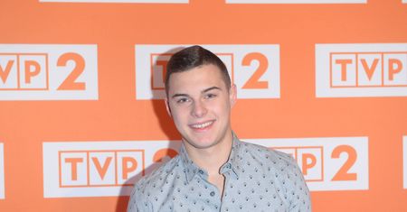 Adam Zdrójkowski z tatuażem i podbitym okiem. Niespodziewany komentarz jego dziewczyny