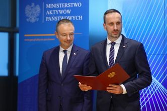 Koronawirus w Polsce. Dwóch wiceministrów po testach. Są zdrowi