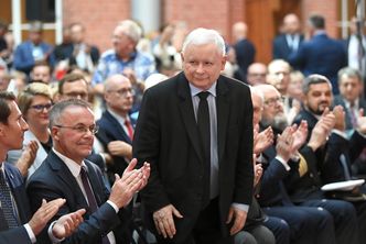 Kaczyński zachwala obietnice podwyżek płacy minimalnej. Chce, by Polska dogoniła Niemcy