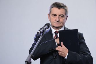 Marek Kuchciński poda się do dymisji. Wiemy, ile straci