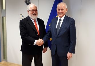 Ustawa o cenach prądu. Minister energii tłumaczy się w Brukseli