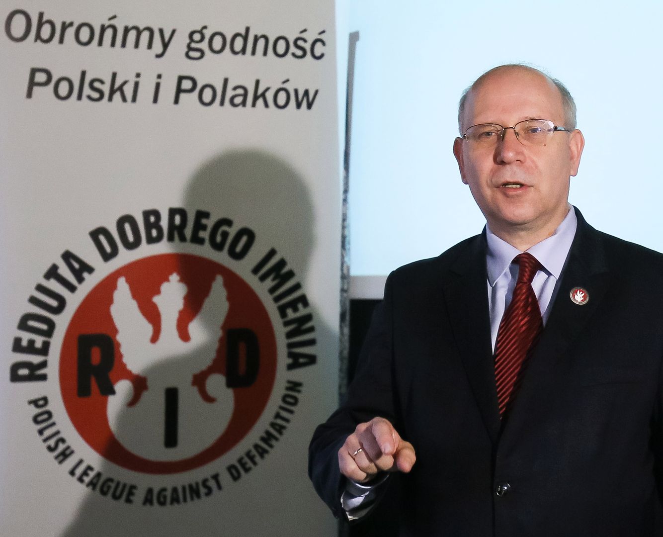 Polskie obozy koncentracyjne nigdy nie istniały. Tygodnik musi sprostować informację