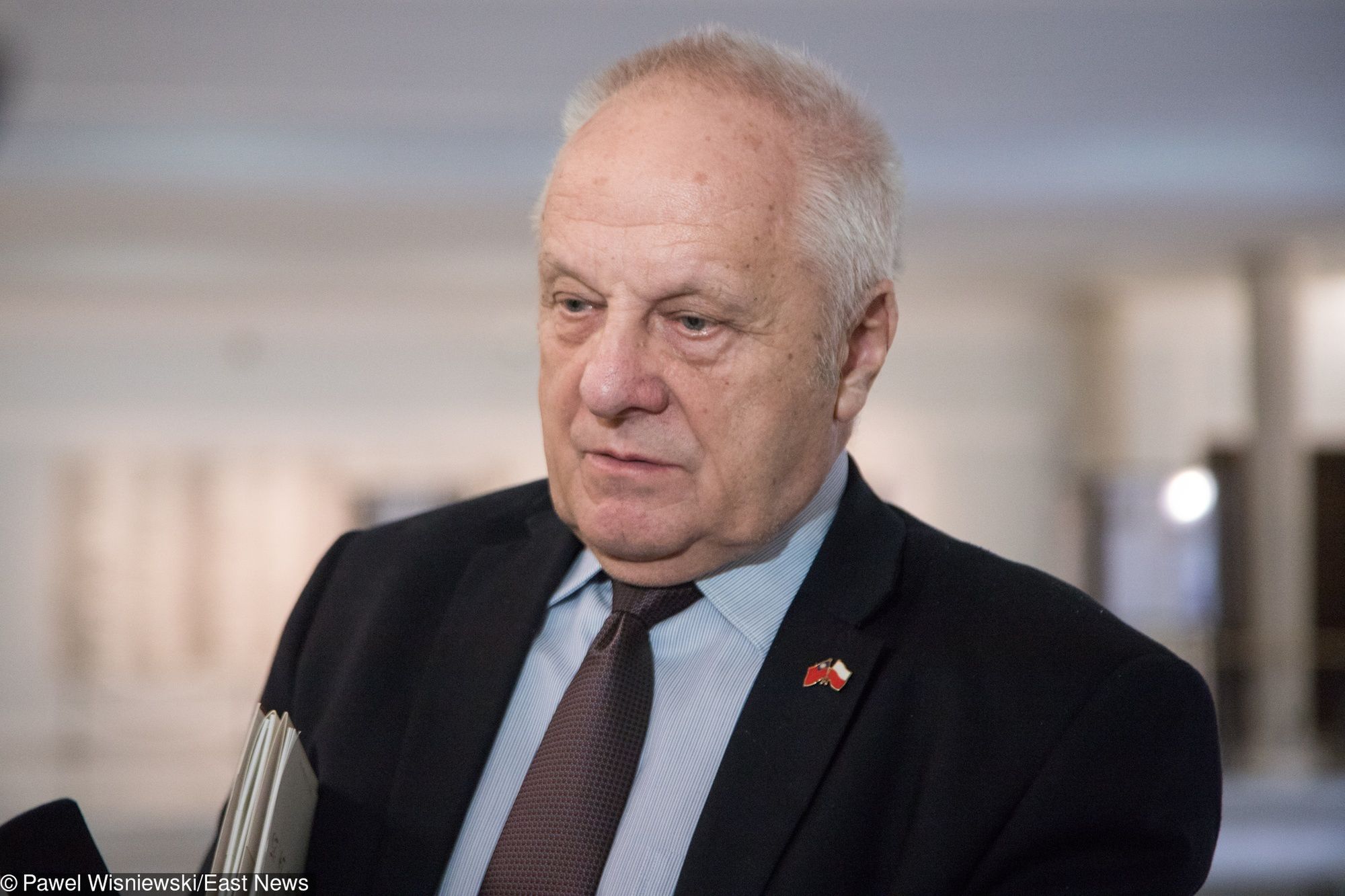 Stefan Niesiołowski (klub PSL-UED) zapowiedział się, że zrzeknie się immunitetu
