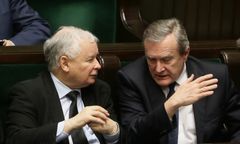 Skok PiS na trzeci sektor. Co zrobi Andrzej Duda?