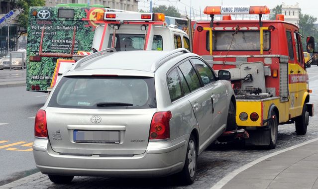 Siedem grzechów głównych assistance