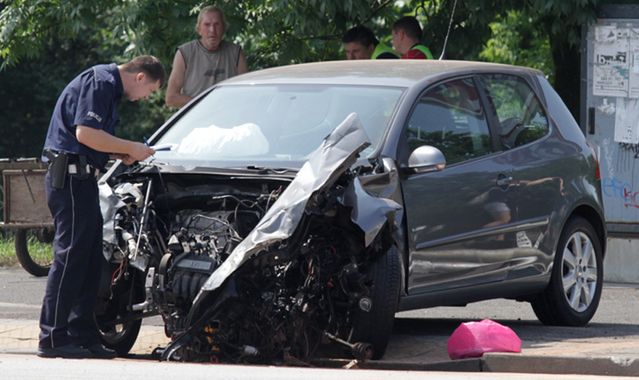 Emerytowani policjanci podpowiedzą co zrobić po wypadku