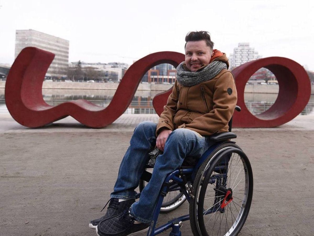 Niepełnosprawny pyta Kaczyńskiego: Ustawa za życiem? Ale jakim?