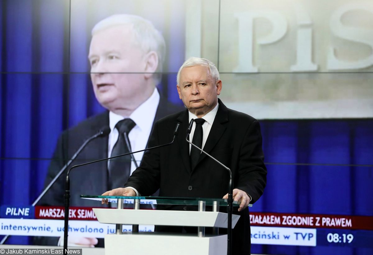 Kuchciński nie chciał, Kaczyński kazał. Kulisy dymisji