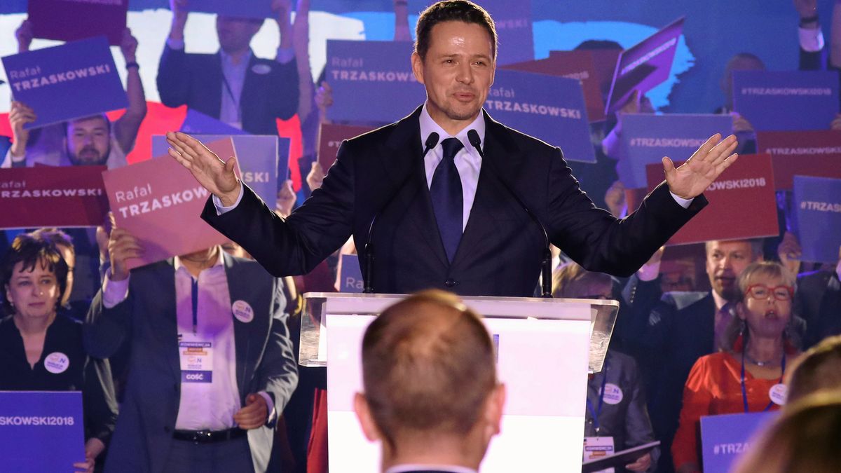 Rafał Trzaskowski daje obietnice wyborcze i żartuje z Jakiego. "Nie damy się podzielić"