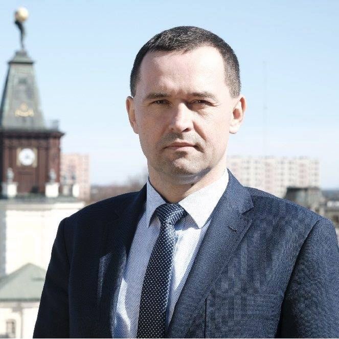 Siedlce. Syn ministra Tchórzewskiego zorganizował spotkanie wyborcze w kaplicy