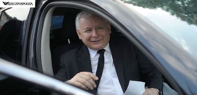 Nikt nie zagraża Kaczyńskiemu. Najnowszy sondaż