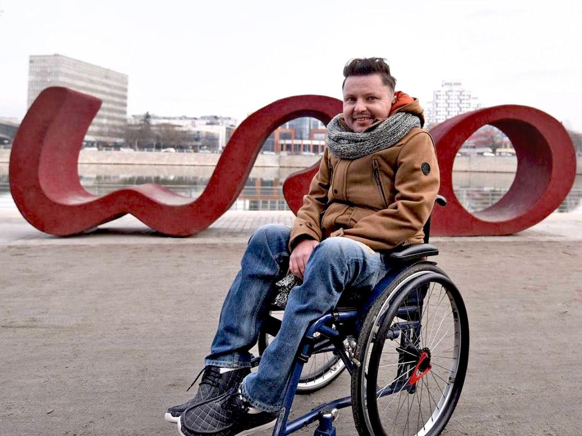 Niepełnosprawny chciał się spotkać z Kaczyńskim. Ale prezes jego list "przekazał dalej"