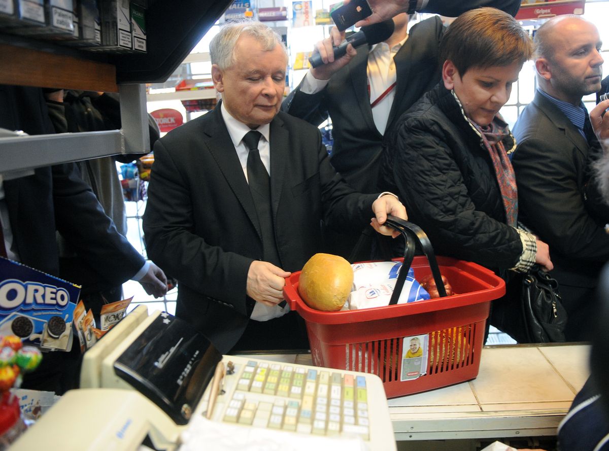 Porównaliśmy ceny ze sklepu, gdzie zakupy robił Kaczyński. Jak wygląda rachunek za rządu PiS?