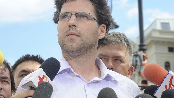 23.08.2010 Warszawa Czlonkowie Spolecznej Inicjatywy Obroncow Krzyza przed Palacem Prezydenckim odczytali oswiadczenie N/z Mariusz Bulski  fot Witold Rozbicki/REPORTER