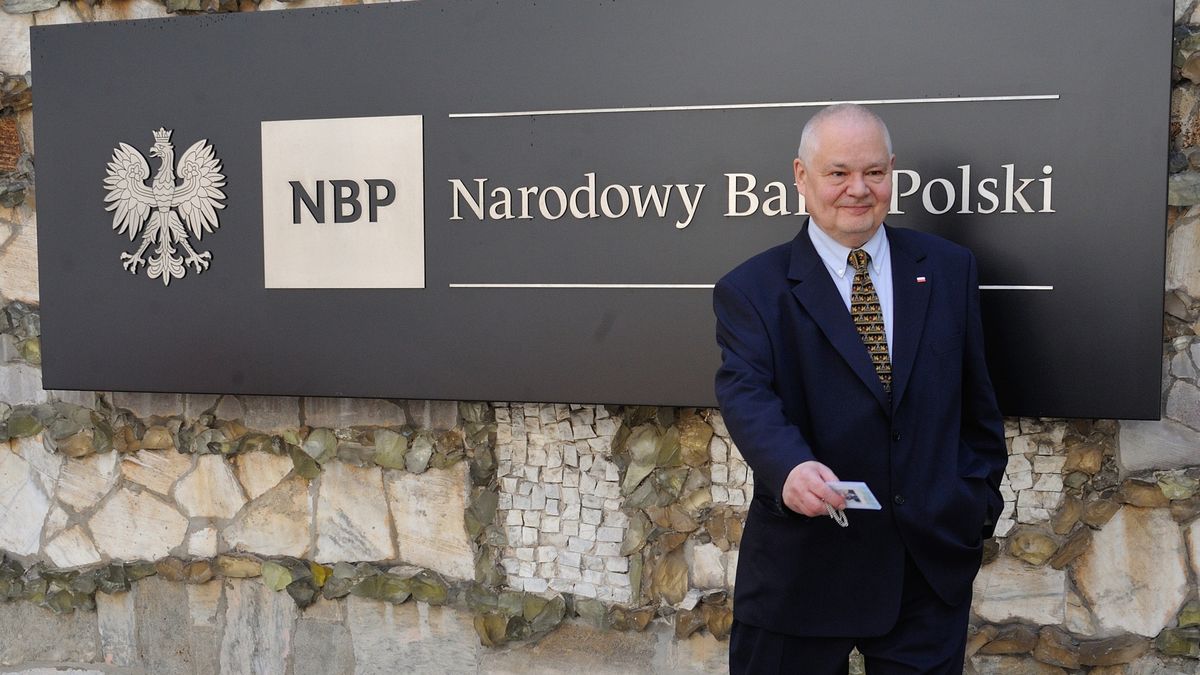 Prezes NBP Adam Glapiński pokazał, że skup obligacji funkcjonuje. Ale czy działa?