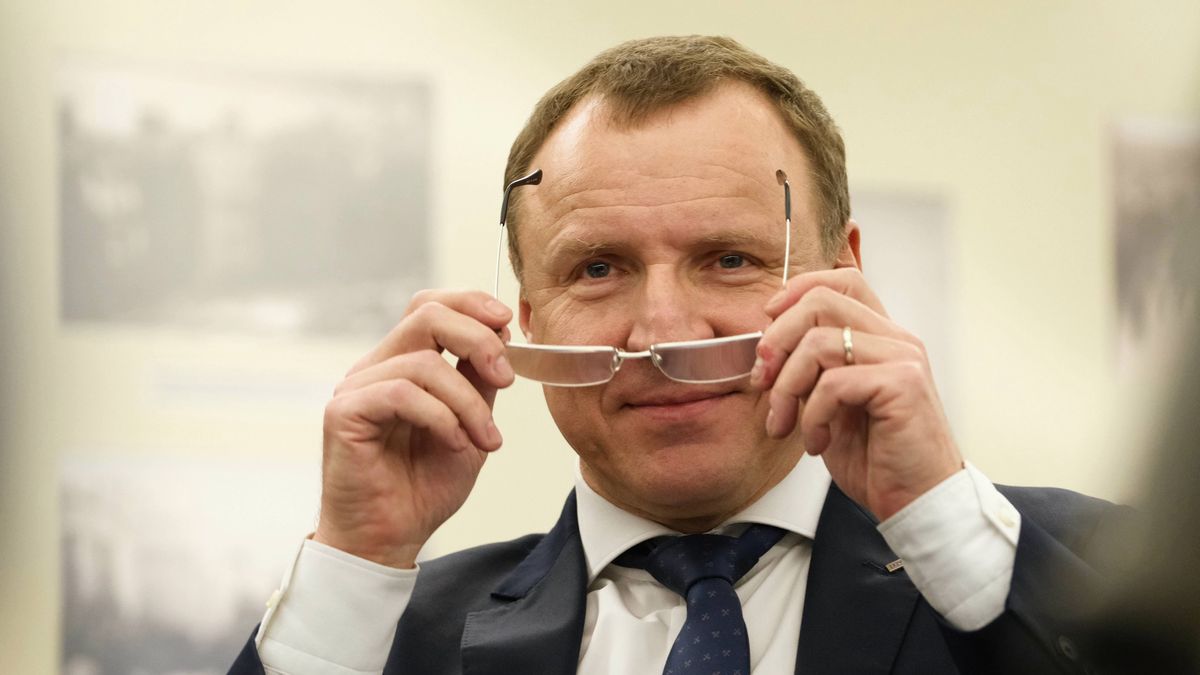 Prezes TVP Jacek Kurski. TVP ma być głównym beneficjentem rekompensaty