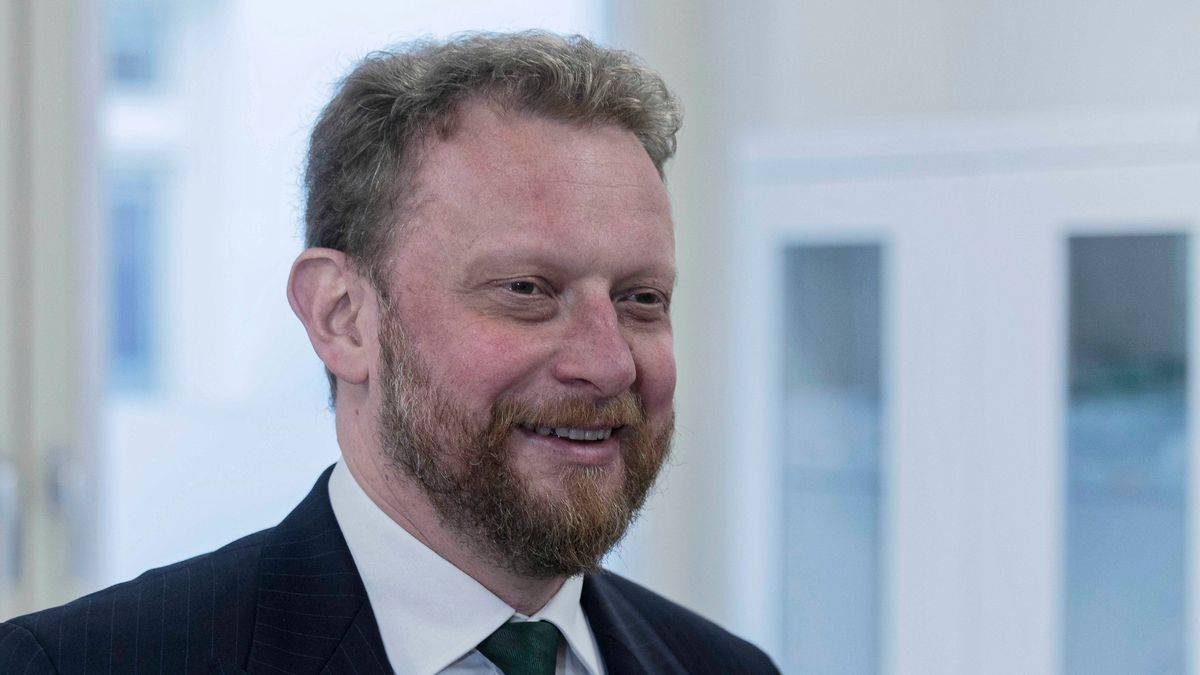 Minister zdrowia Łukasz Szumowski jest z wykształcenia lekarzem. Jego specjalizacją jest kardiologia