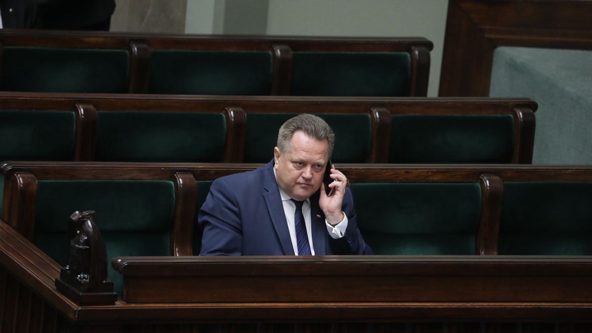 Jarosław Zieliński jest wiceministrem spraw wewnętrznych i administracji