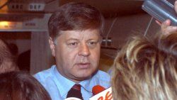 Minister obrony Jerzy Szmajdziński wyraził ubolewanie