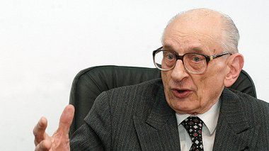 Profesor Władysław Bartoszewski