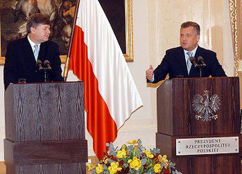 Kwaśniewski złożył kondolencje rodzinie zmarłego żołnierza