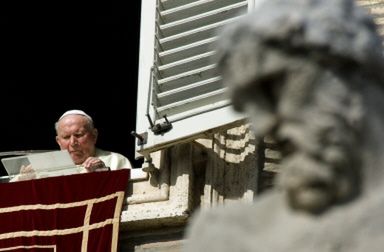 Papież będzie już tylko błogosławił i pozdrawiał?