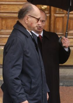Putin odznaczył Jaruzelskiego