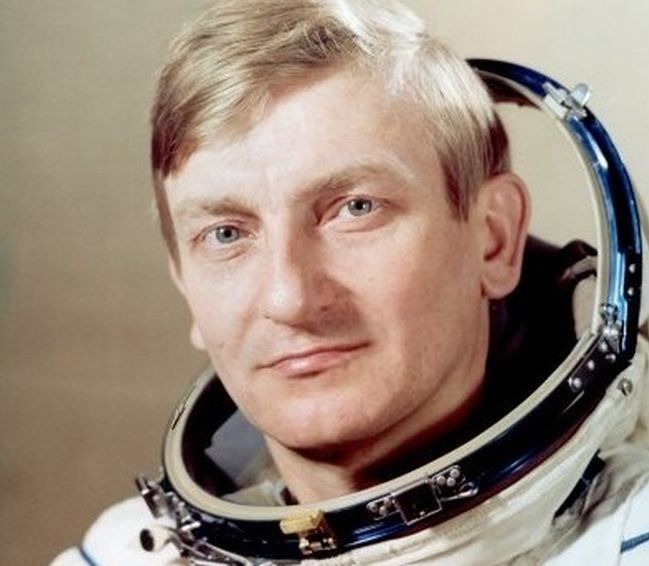 Czterdziesta rocznica lotu generała Mirosława Hermaszewskiego w kosmos. Pierwszy Polak w przestrzeni kosmicznej