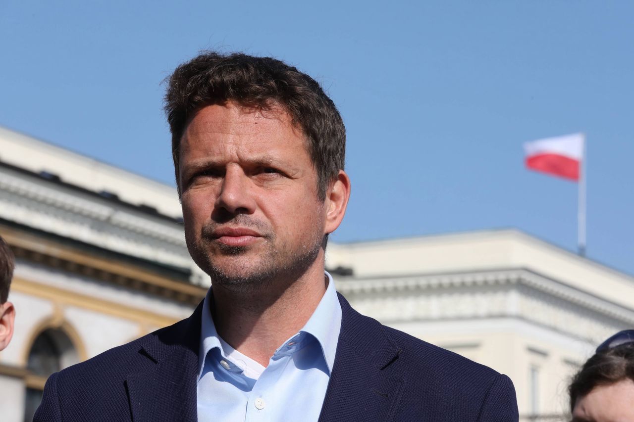 Rafał Trzaskowski straszy obcięciem funduszy z UE. "40 proc. inwestycji"