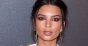 O mały włos zaliczyłaby wpadkę. Emily Ratajkowski znów prowokuje