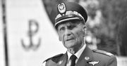 Generał Zbigniew Ścibor-Rylski zmarł ponad cztery miesiące temu. Przygnębiający widok grobu