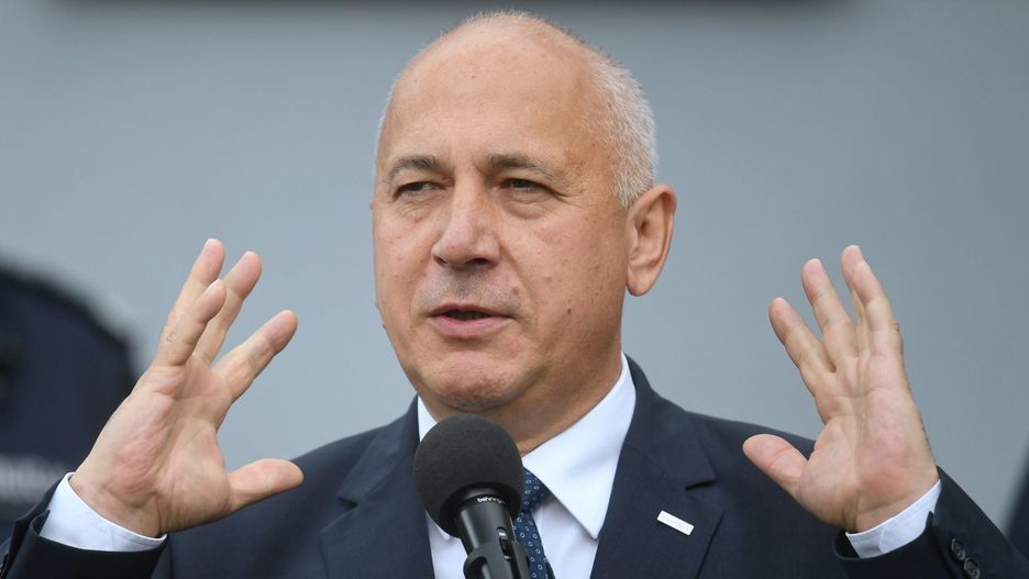 Joachim Brudziński odpowiedział internautce na zaczepkę