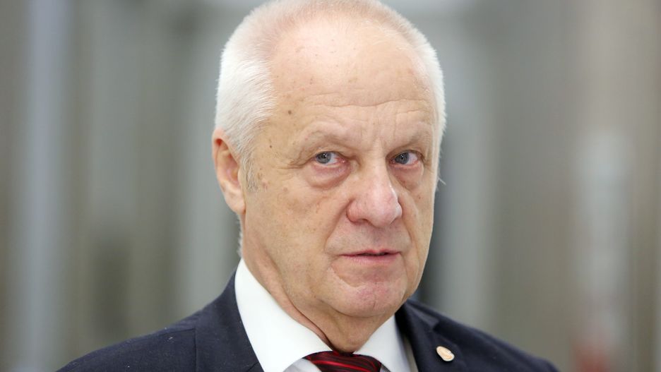 Stefan Niesiołowski, poseł i były działacz opozycji w czasach PRL