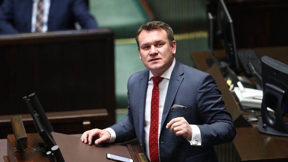 Dominik Tarczyński chce dużych zmian w sądownictwie