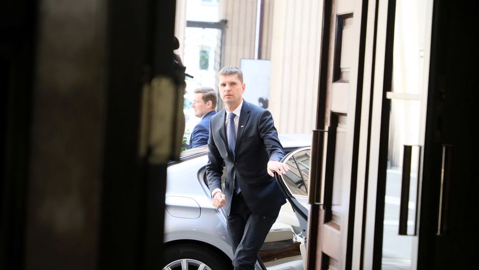 Nowy szef MEN Dariusz Piontkowski